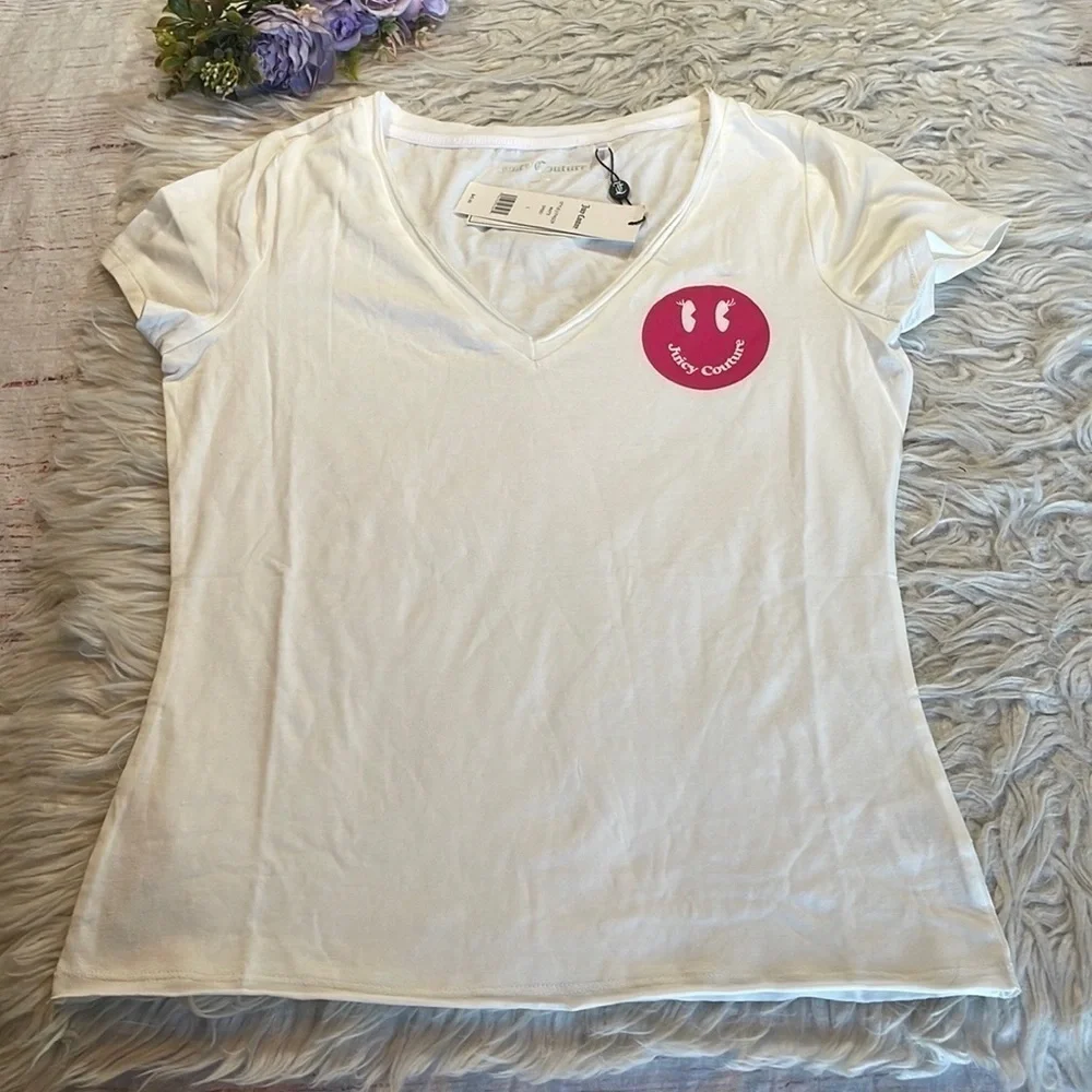 NWT Juicy Couture Pink Smiley Face Graphic V-neck Tee